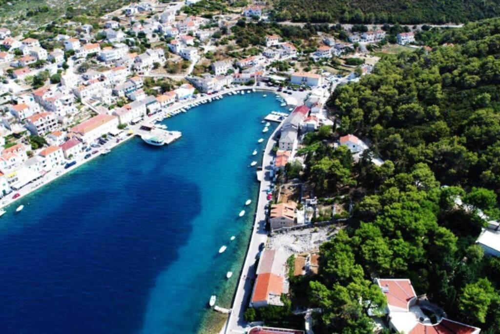 Seaview Apartment Sparkle Iskra - Povlja, Brac Povlja  Bagian luar foto