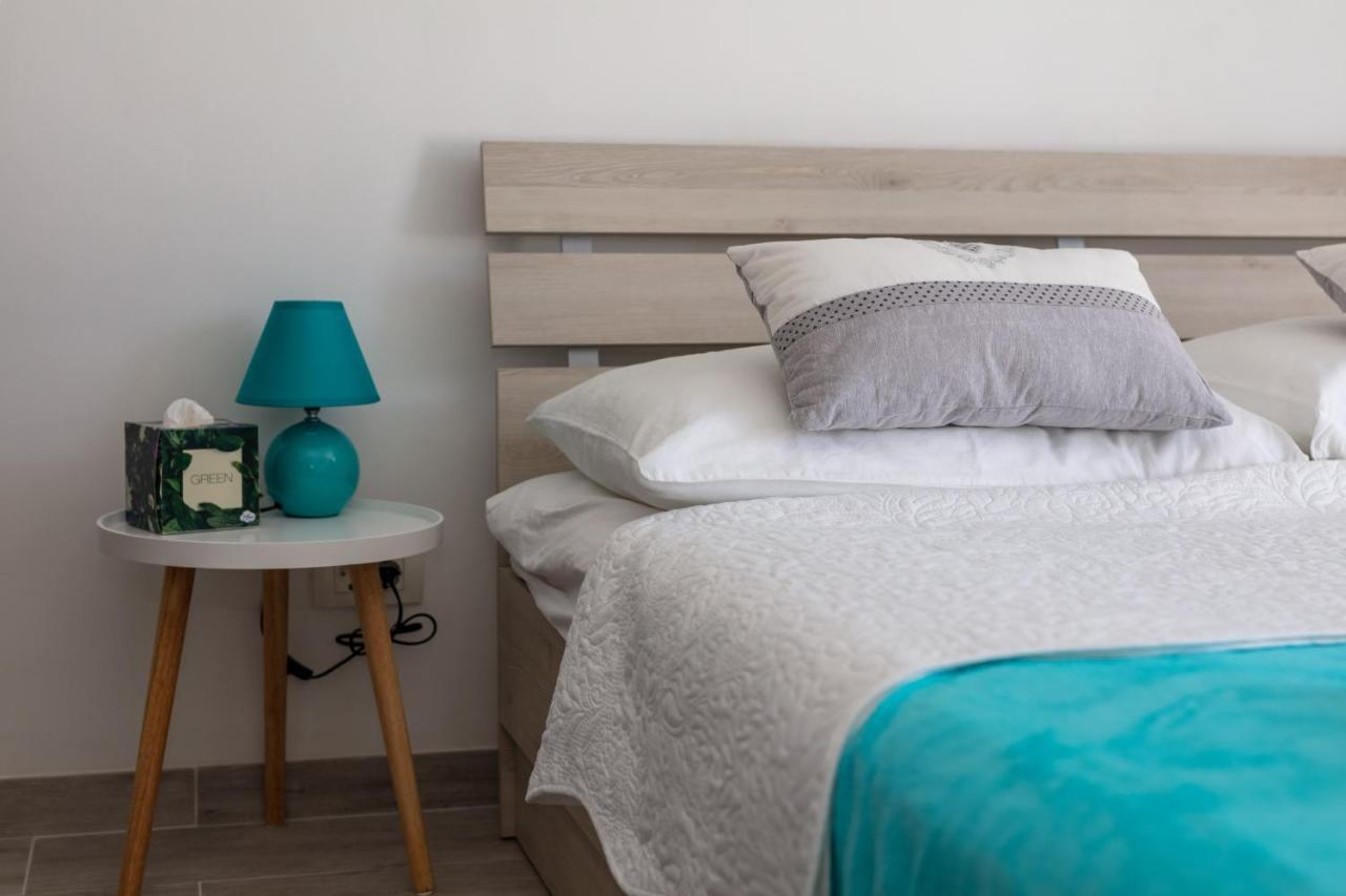 Seaview Apartment Sparkle Iskra - Povlja, Brac Povlja  Bagian luar foto