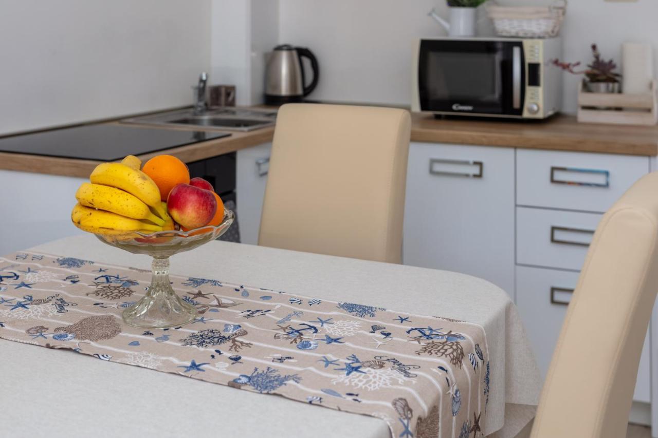 Seaview Apartment Sparkle Iskra - Povlja, Brac Povlja  Bagian luar foto