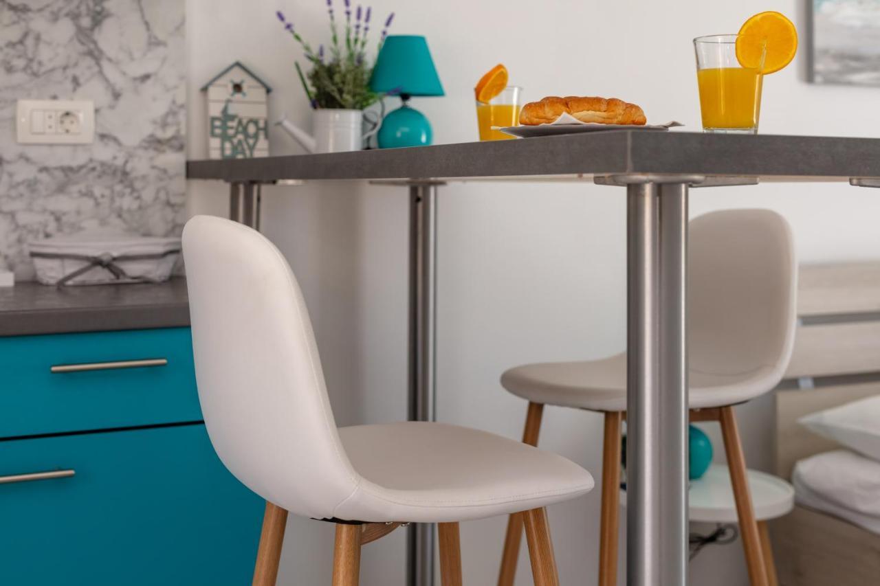 Seaview Apartment Sparkle Iskra - Povlja, Brac Povlja  Bagian luar foto